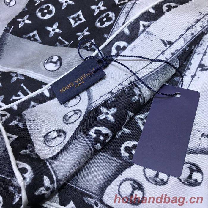 Louis Vuitton Scarf LVS00127